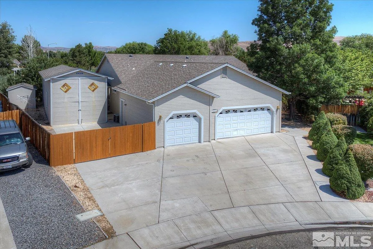 7844 Tiburon Ct photo 1
