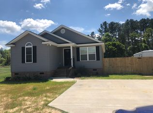 208 W Hampton St, Leesville, SC 29070