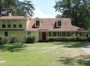 948 Anchor Lake Rd, Carriere, MS 39426