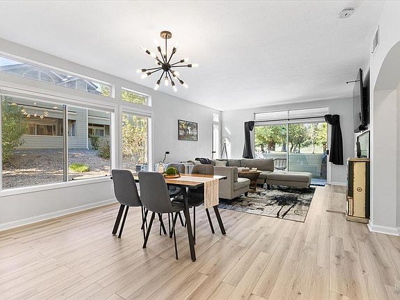 5th image of 2070 Stonefield Lane