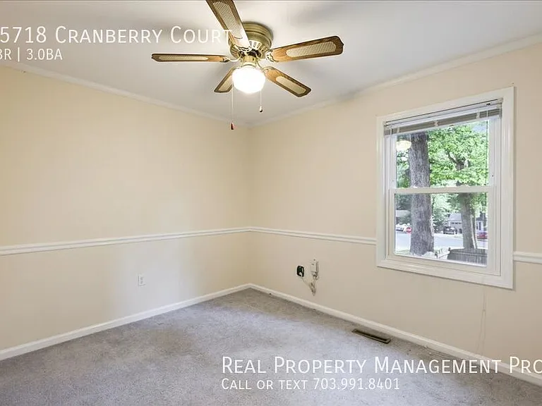 15718 Cranberry Ct — Photo 9