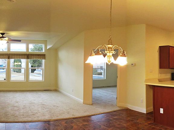 2nd image of 1350 Centerville Ln Spc 1