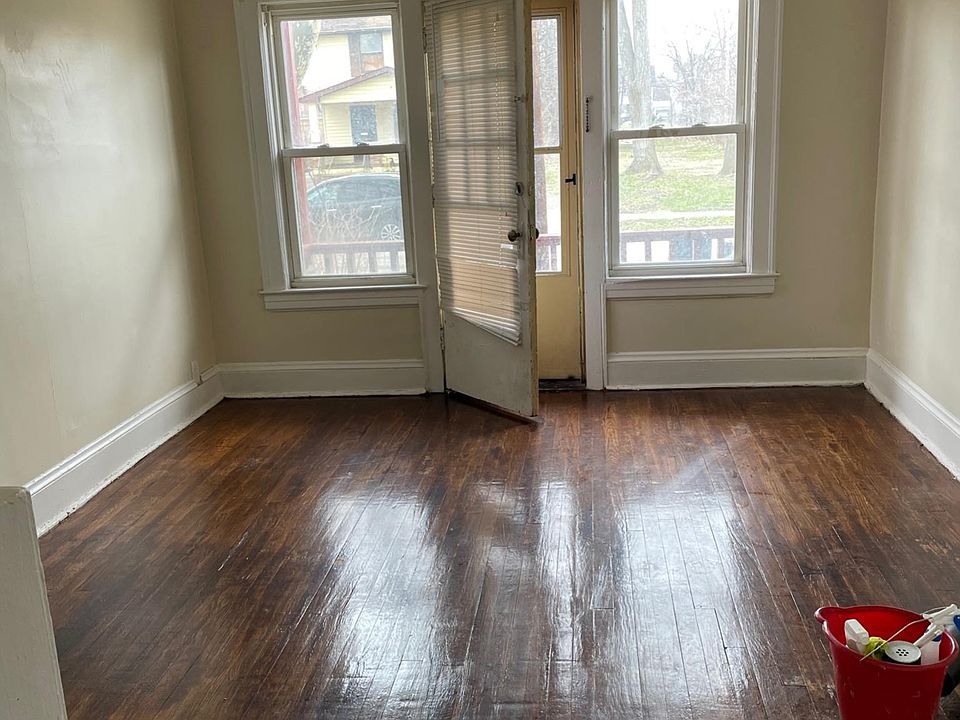 1st image of 3674 E 149th St #1