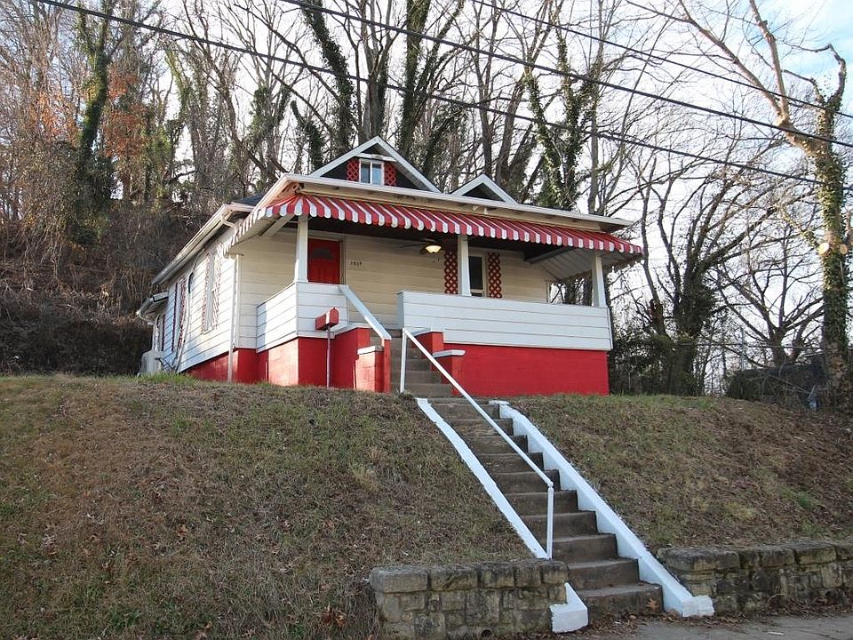 1039 25th St, Huntington, WV 25703 Zillow