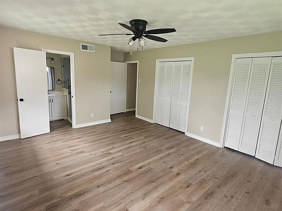 5th image of 5907 Shady Crest Trl