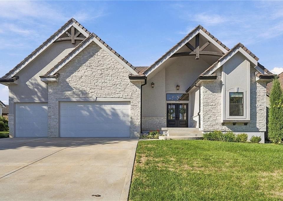 1st image of 3908 NW Redspire St