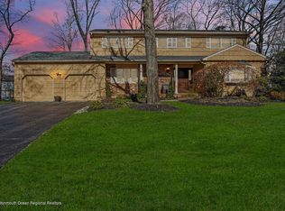 12 Bennington Ct, East Brunswick, NJ 08816