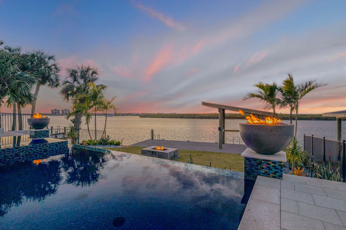 next background image