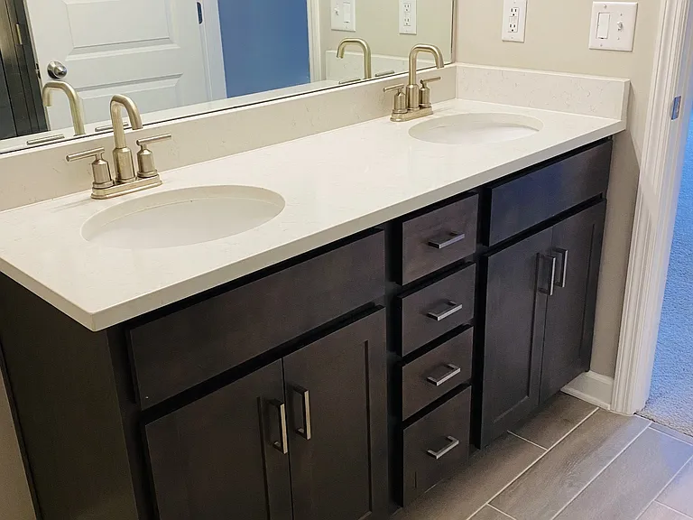 352 Banbury Dr — Photo 24