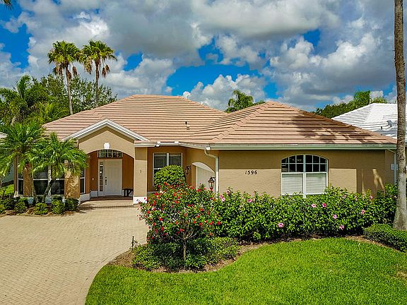 2nd image of 1596 SW Monarch Club Dr