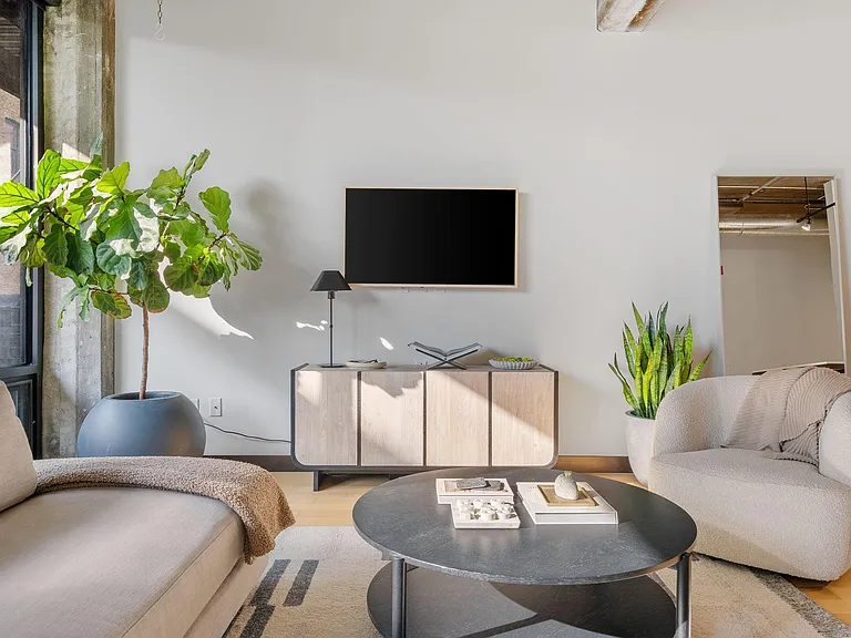 618 Washington Ave N #306 — Photo 9