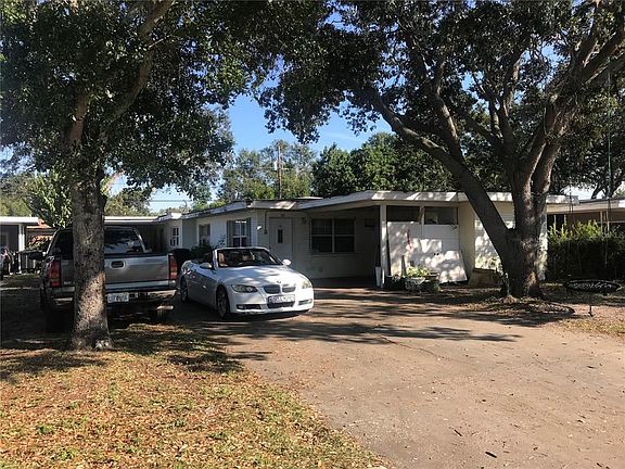 4th image of 317/319 N Saturn Ave
