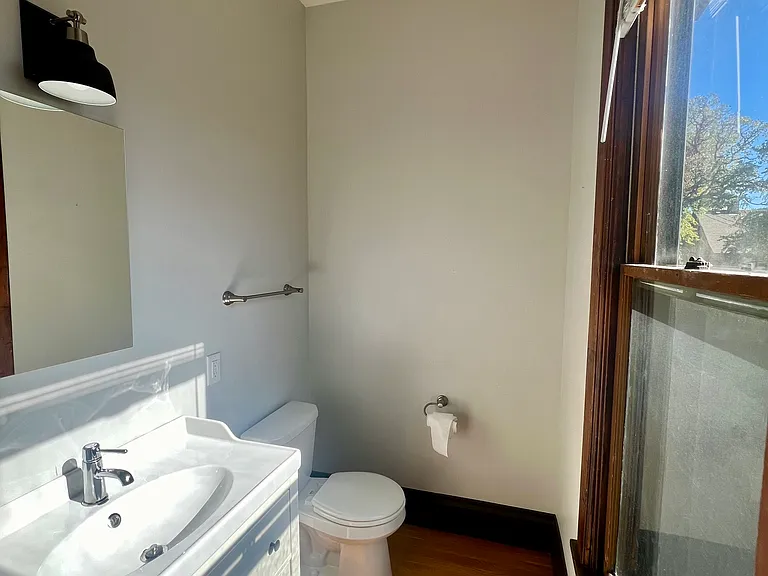 1609 Elliot Ave #2 — Photo 3