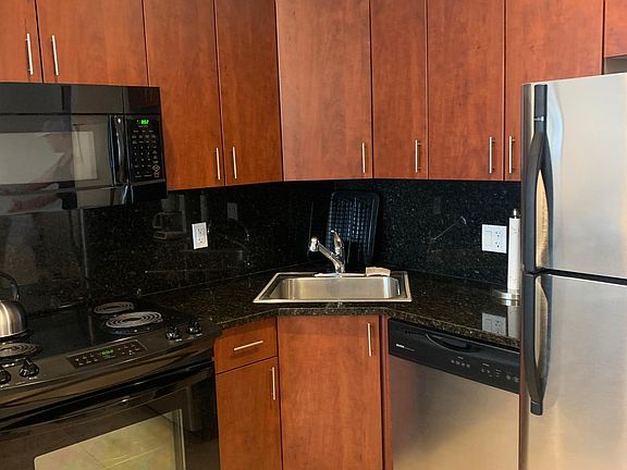 2nd image of 1872 NE 46th St #5