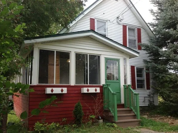 35 Pearl Avenue, St. Albans Town, VT 05478