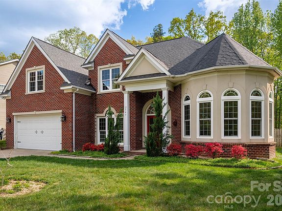 3rd image of 2549 Harlington Ln