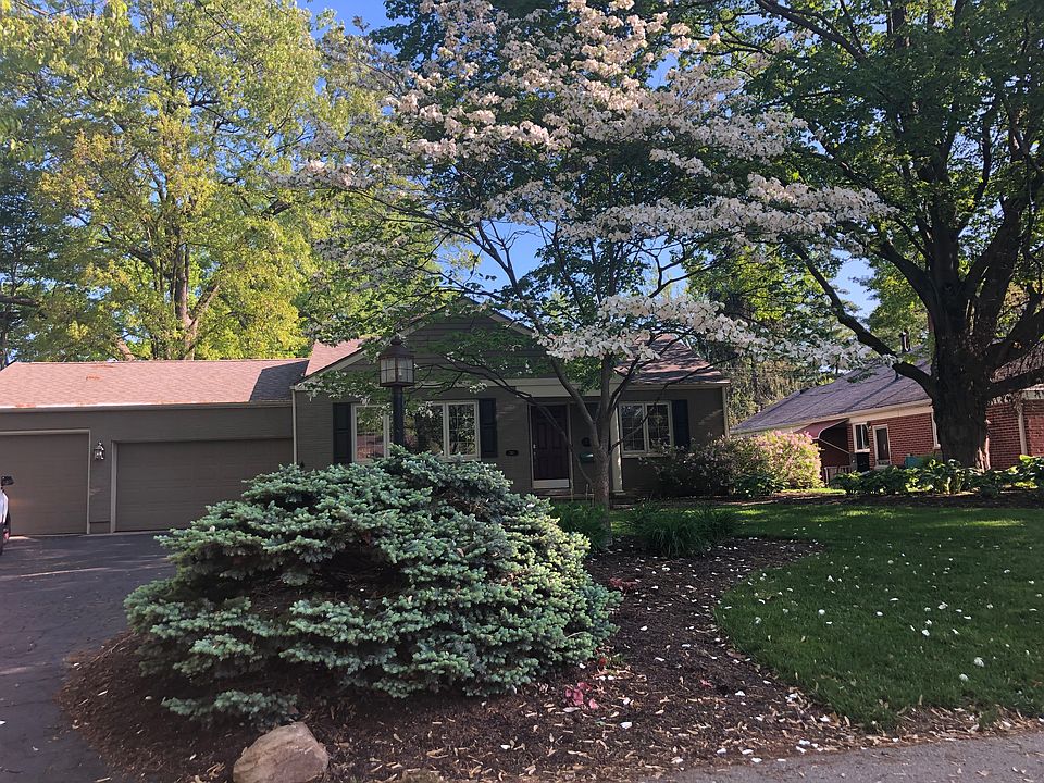 1st image of 241 Sherbrooke Dr