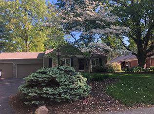 241 Sherbrooke Dr, Dayton, OH 45429