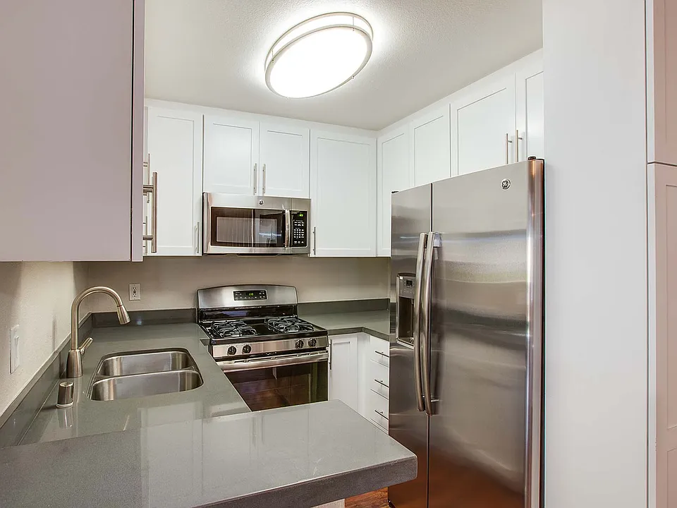 Renovated kitchens with premium finishes are available for upgrade. Ask the leasing team for more details.