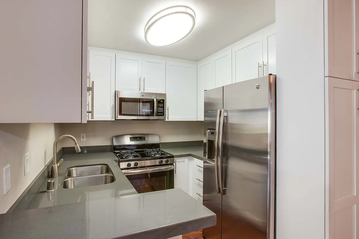 Renovated kitchens with premium finishes are available for upgrade. Ask the leasing team for more details.