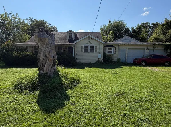 6517 Kenmore Ave, Louisville, KY 40216
