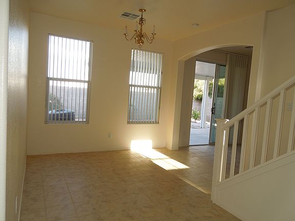 5th image of 4932 Droubay Dr