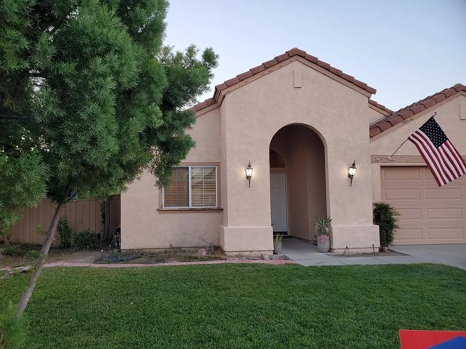 1011 Titus Ct
