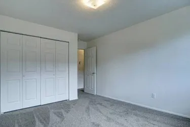 325 Irwin St #7 — Photo 6