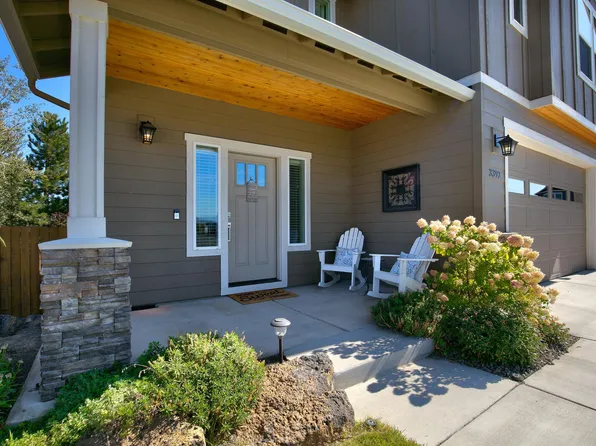3392 NE Marys Grace Ln, Bend, OR 97701