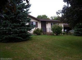 335 W Benson St, Hastings, MI