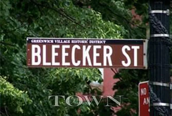 Rented by Town Residential | media 26