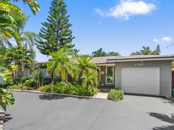 1742 NE 28th Drive, Wilton Manors, FL 33334