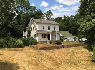 683 Old Post Rd, North Attleboro, MA 02760