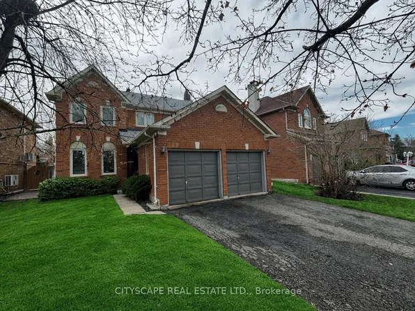 102 Snowcap Rd, Brampton, ON L6R 1J1
