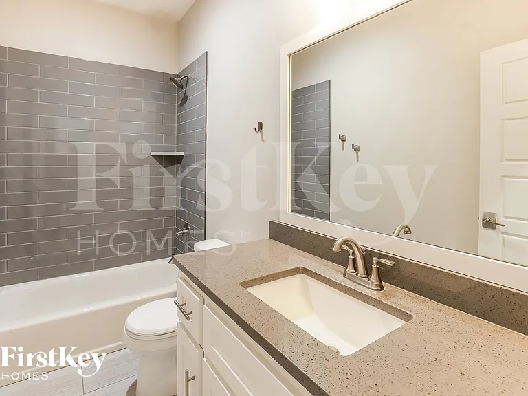 2513 Windmill Dr — Photo 14