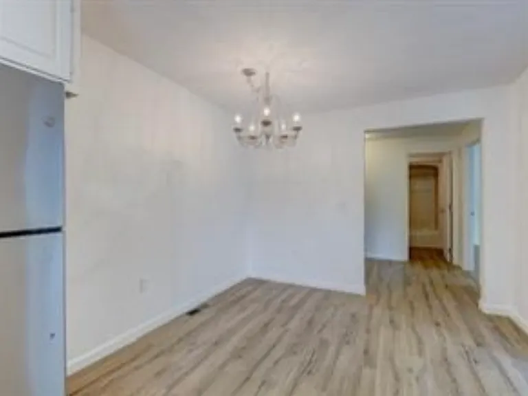 54 Oak St #11 — Photo 10