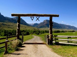 3400 Southfork Rd, Cody, WY 82414