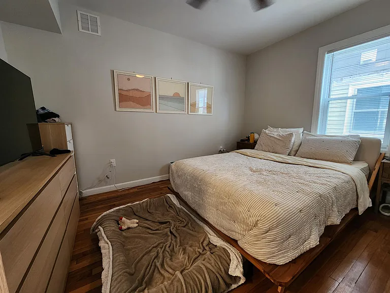 51 Willow St #2 — Photo 6
