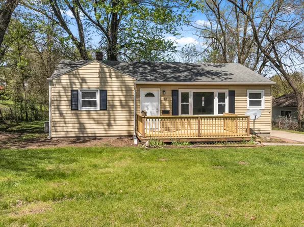 2518 Oakcreek Ave, Kalamazoo, MI 49004