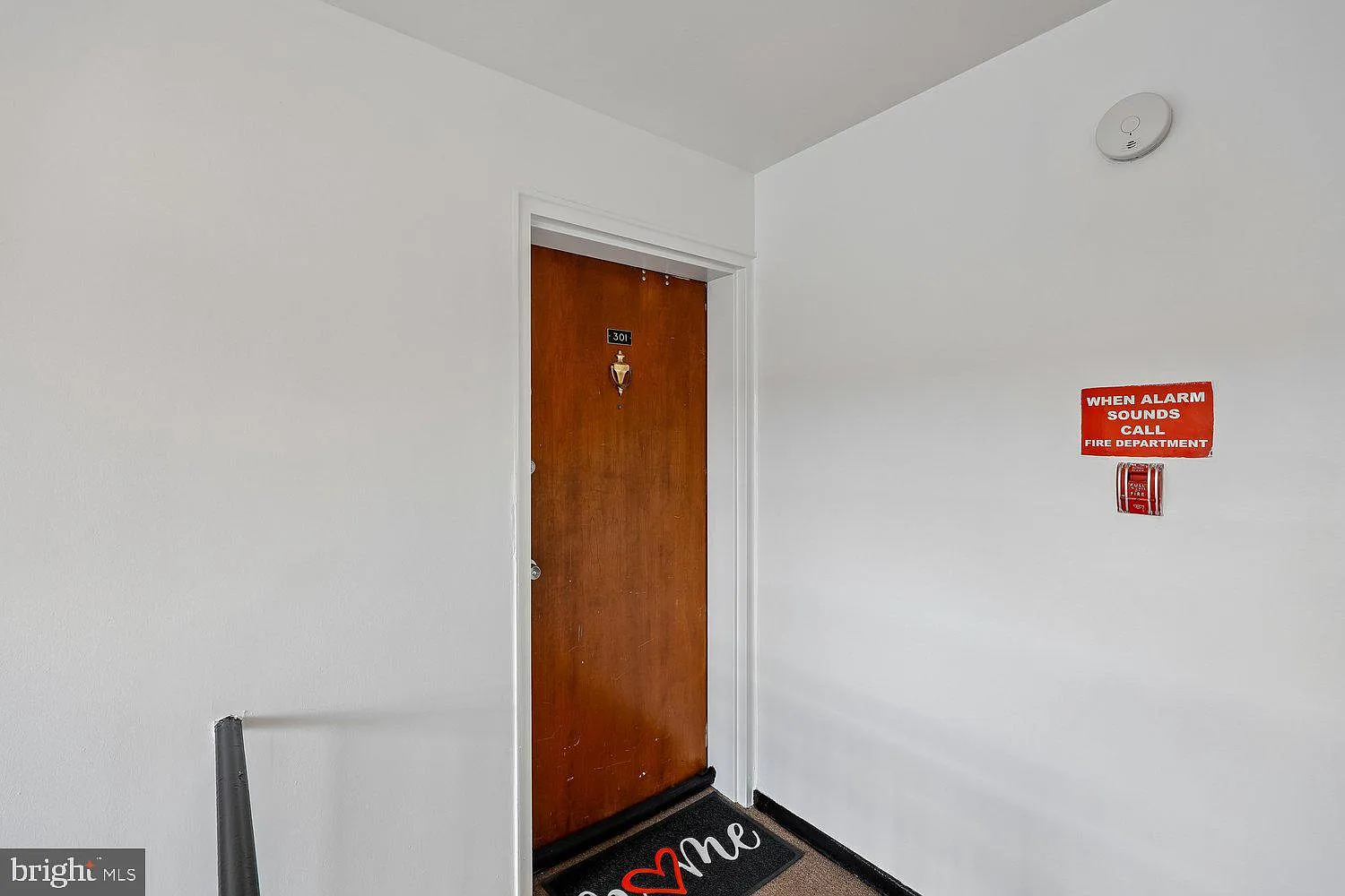 2107 Fort Davis St SE APT 301 photo 1