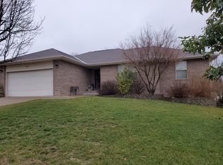 4626 S Falcon Ct, Battlefield, MO 65619