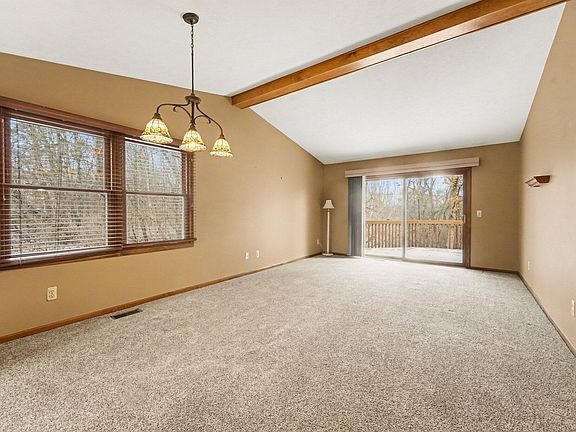 5th image of 2701 Springview Rd NW