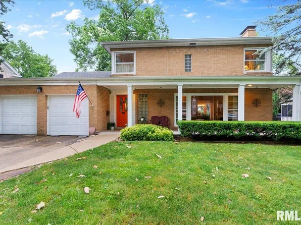 1704 S Bates Ave, Leland Grove, IL 62704
