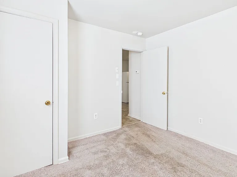 119 Railroad St — Photo 14
