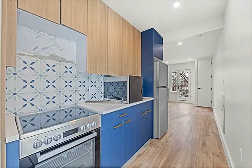 940 New York Ave #3C Photo 1