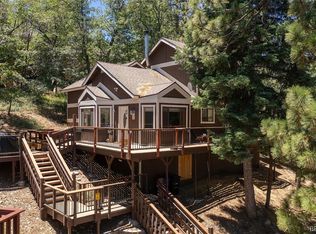 459 Suncrest Ct, Big Bear City, CA 92314
