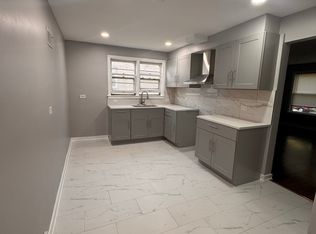8912 Lavergne Ave UNIT 1A, Skokie, IL 60077