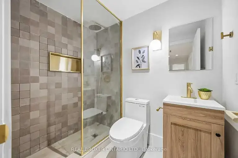 102 Boultbee Ave #1A — Photo 7