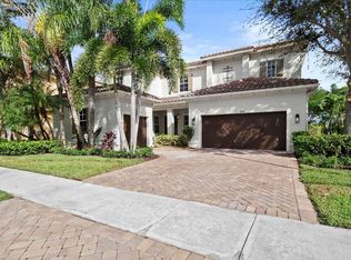3386 Vanderbilt Dr, Wellington, FL 33414