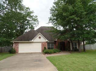 227 Remington Pl, Lufkin, TX 75904